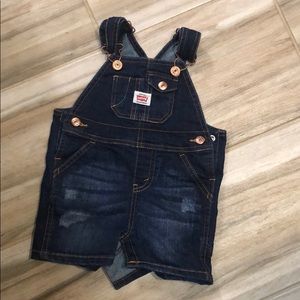 Levi’s overalls